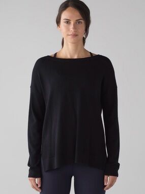 Lululemon Well Being Sweater, Black, size Med/Lg (no size tag or dot)